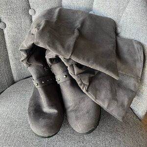 Kohl's Gray Suede Studded Knee Boots